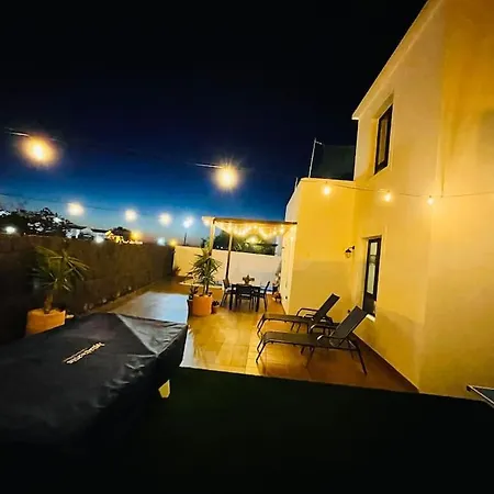 Private Luxury In Playa Blanca, Lanzarote Villa